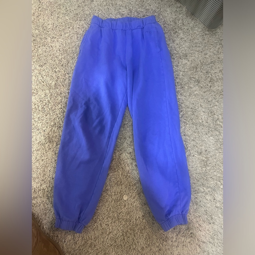 purple XS hollister sweatpants